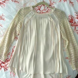 Beautiful silk and lace Rebecca Taylor blouse